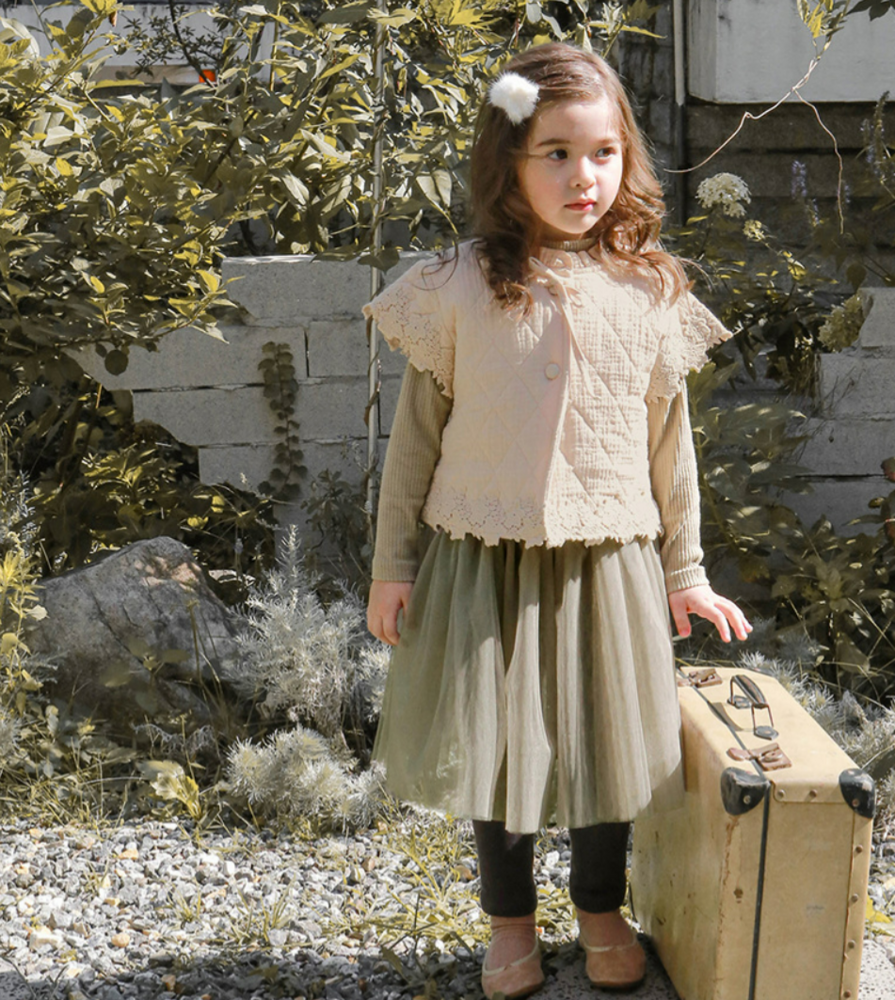 https://fulmo-img-server.com/petitdress/6a6ae0d6f3c0e9e9c8480c1d8f34c88d.png