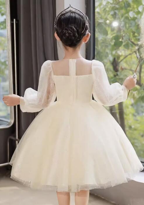 https://fulmo-img-server.com/petitdress/6b0011d76f9edb8b269c5c9a85b37d99.jpg