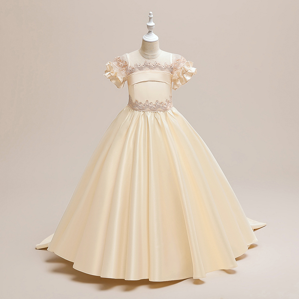 https://fulmo-img-server.com/petitdress/6cae7429-2df6-4154-90e8-eccc20bbdaa6.jpg