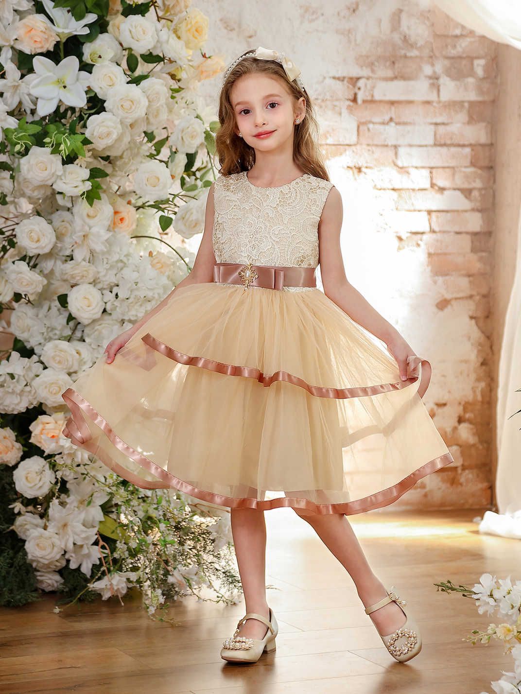 https://fulmo-img-server.com/petitdress/72f9bead-ace4-4bc3-b38b-a335c8964579.jpg