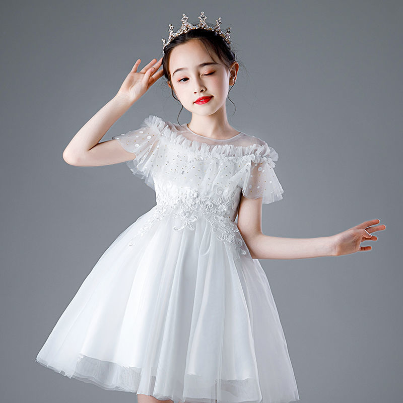 https://fulmo-img-server.com/petitdress/735c0e64-508b-4da5-a8c7-908fa6e8e570.jpg