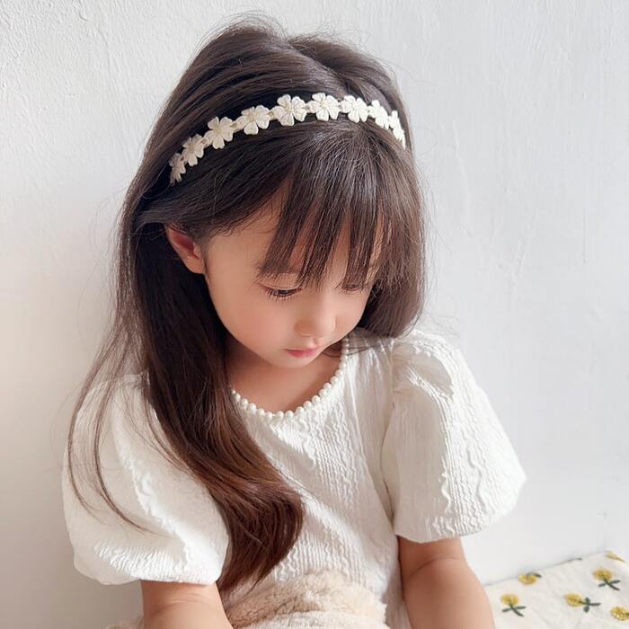 子ども服 刺繍のフラワーカチューシャ 子ども アクセサリー