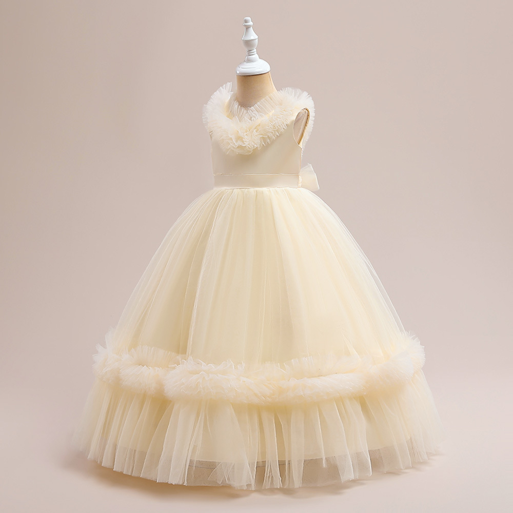 https://fulmo-img-server.com/petitdress/75e917eb-2e2c-4460-bfa1-4e86ace41819.jpg