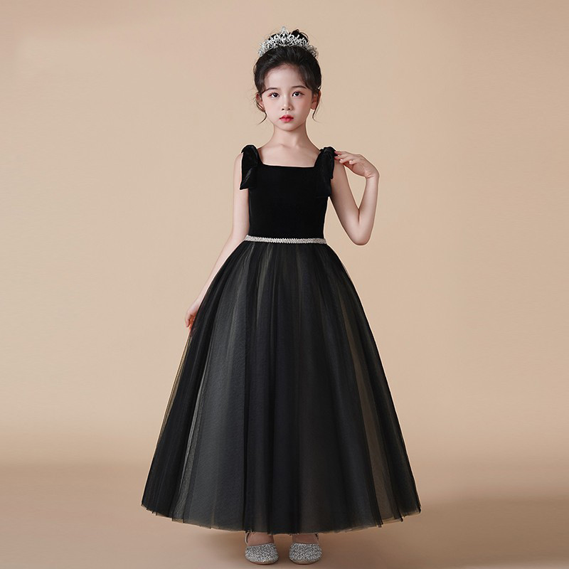 https://fulmo-img-server.com/petitdress/77c0c878-1a9e-4953-9e07-17095bf82e4a.jpg
