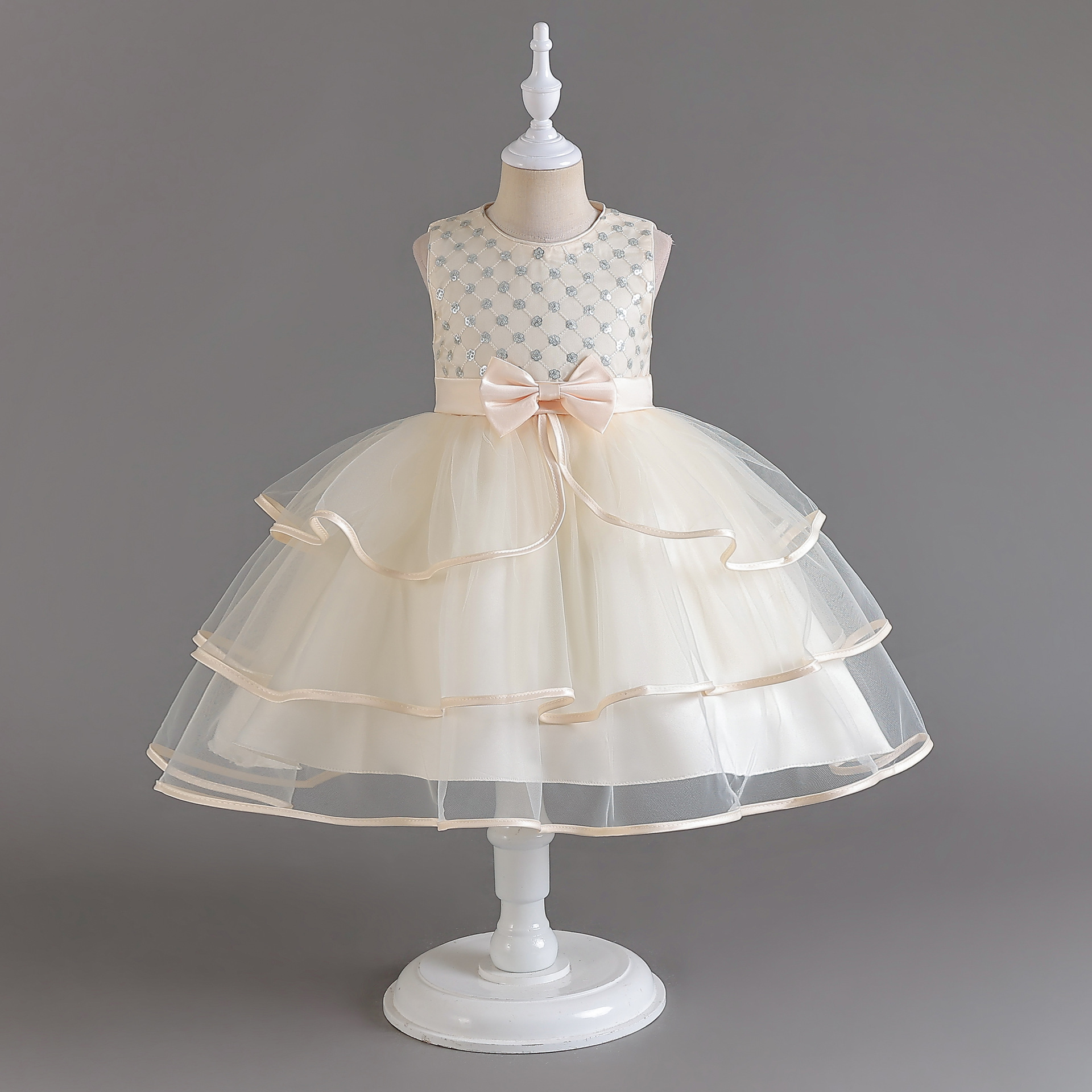 https://fulmo-img-server.com/petitdress/7814da23-a18a-4e0d-b4ce-269b49fe325c.jpg