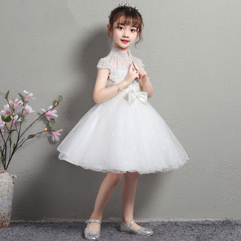 https://fulmo-img-server.com/petitdress/781d3132-be29-400f-98d5-059e48d8c42e.jpg
