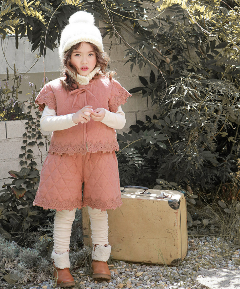 https://fulmo-img-server.com/petitdress/7a62e2ff997cef819557aa4b1d93229b.png
