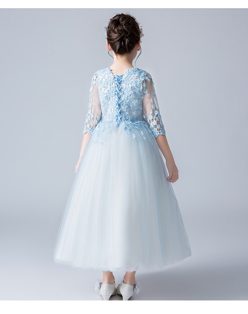 https://fulmo-img-server.com/petitdress/7b5b606b-9601-48f3-9c3a-fa1a921f63e3.jpg