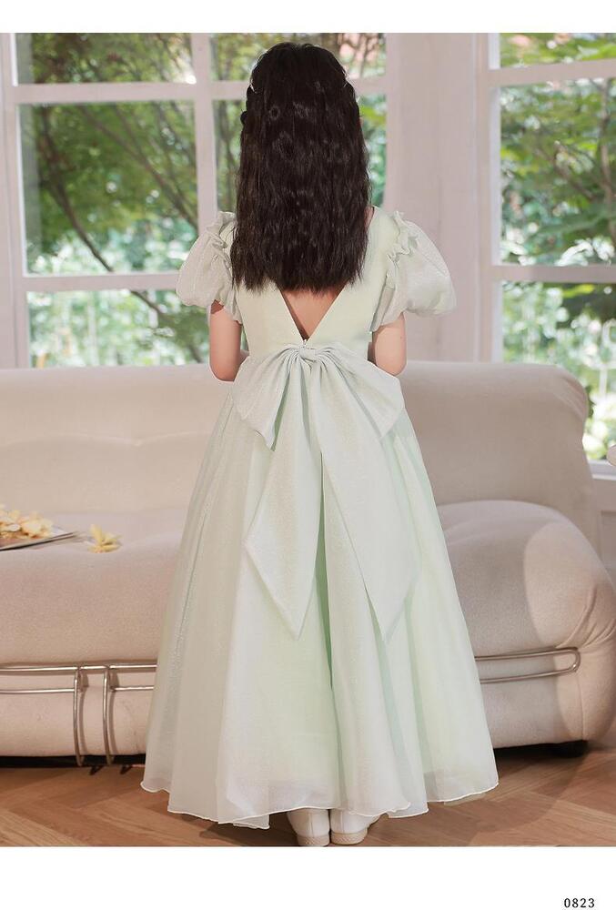 https://fulmo-img-server.com/petitdress/7c0df1ba021133d763fd56c4f27c3118.jpg