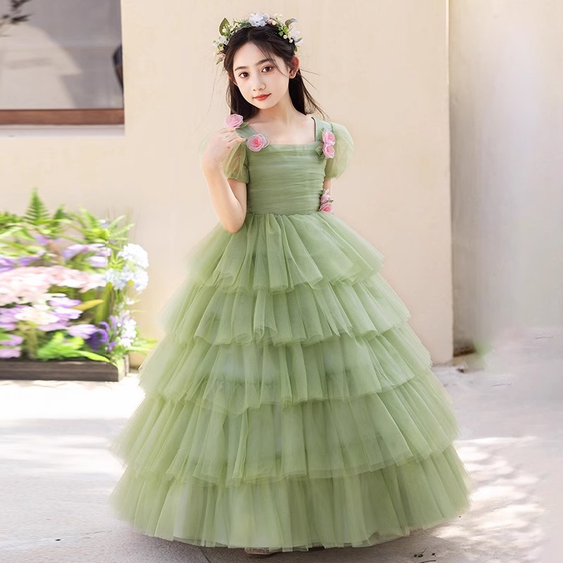 https://fulmo-img-server.com/petitdress/8074a52c-e1f1-4ca1-b14e-36e835991b98.jpg
