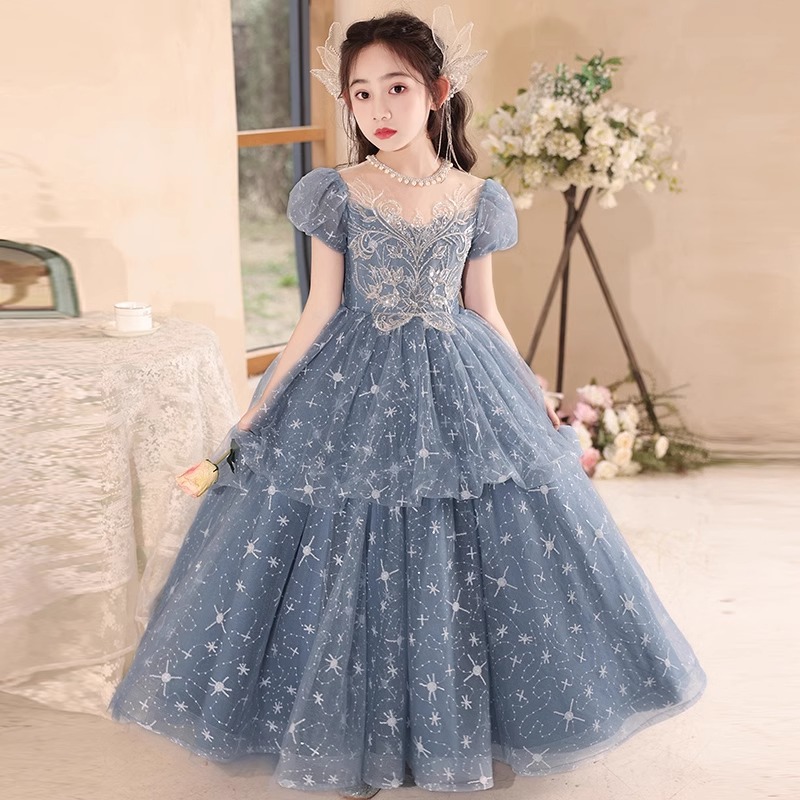 https://fulmo-img-server.com/petitdress/80e29796-36eb-415f-9c52-6f2fde41b23c.jpg