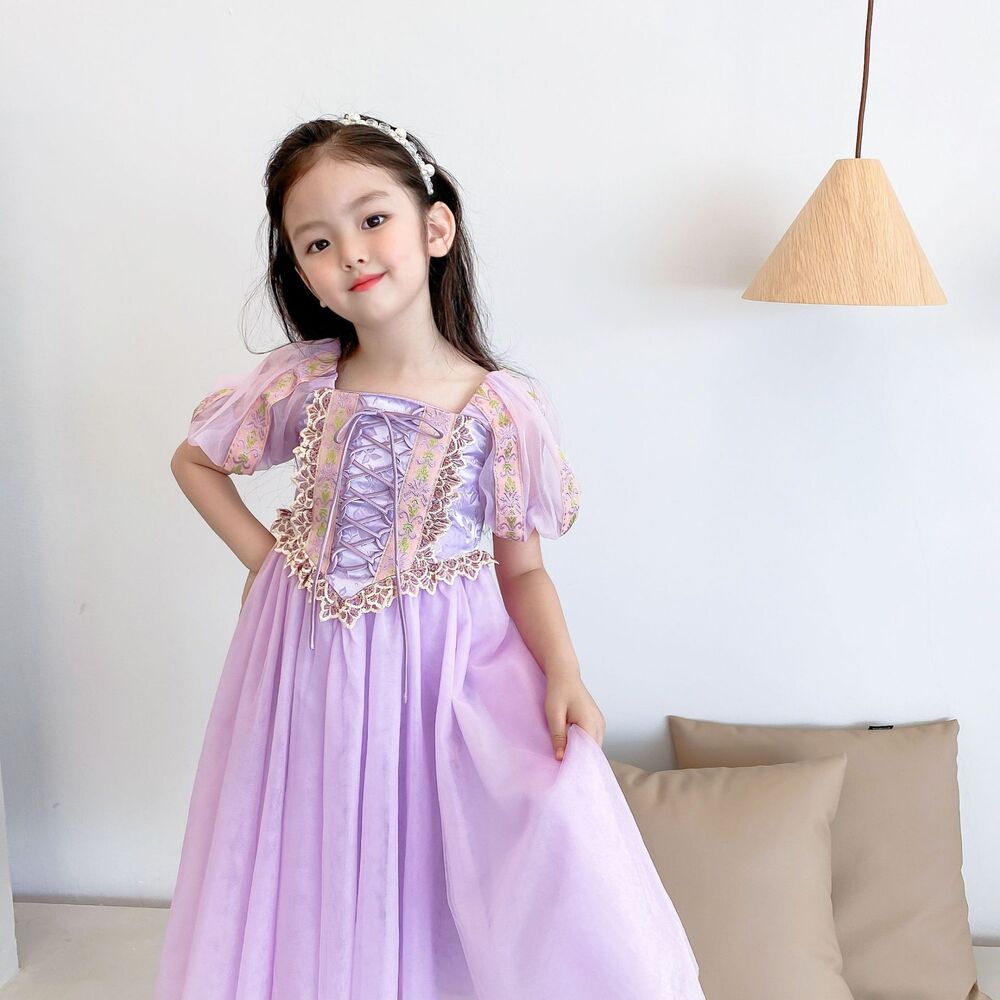 https://fulmo-img-server.com/petitdress/8c50104e6f2880dadefb2d665aff7506.jpg