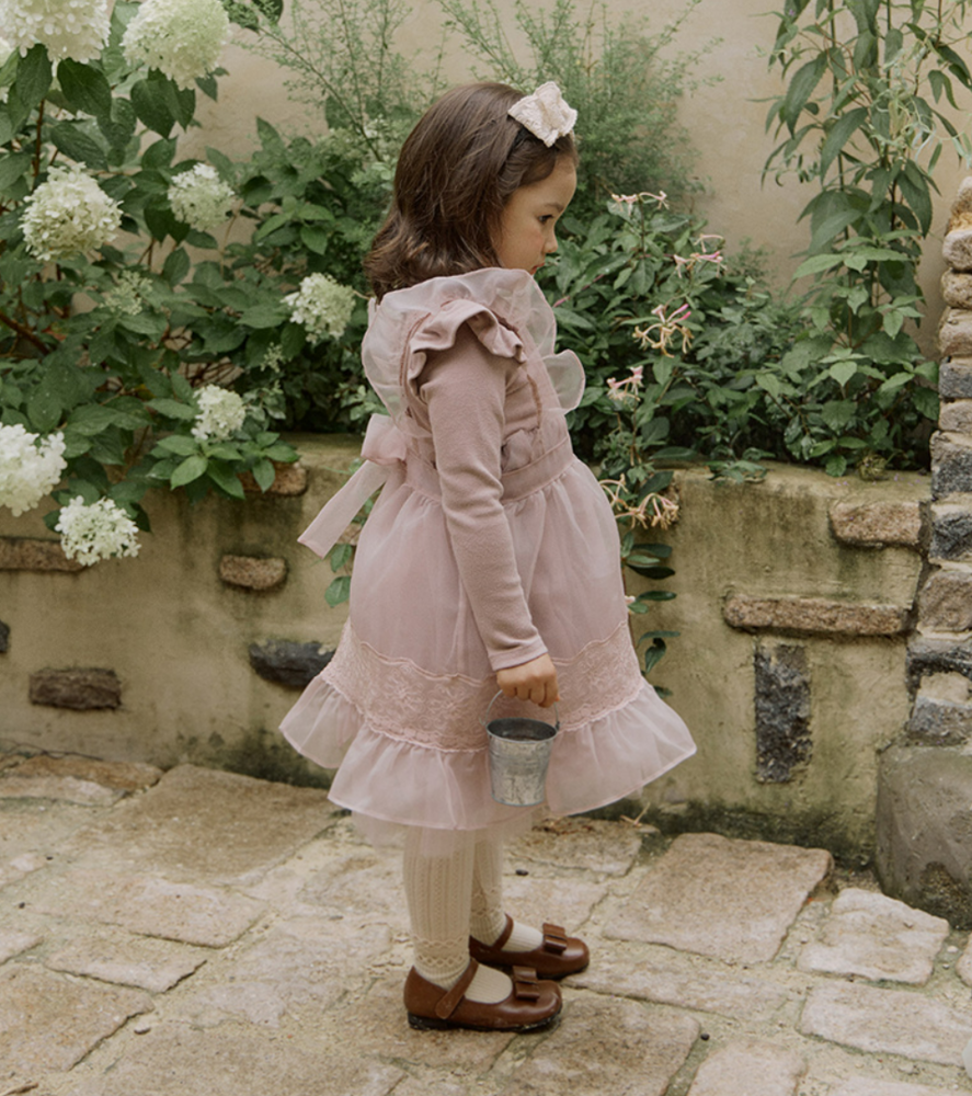 https://fulmo-img-server.com/petitdress/8e27411e20db0f341b032a21bb654204.png