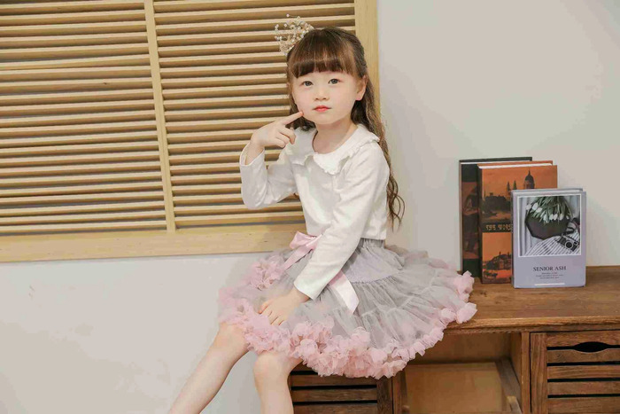 https://fulmo-img-server.com/petitdress/943d0ee8e2dc6ed519eec1c17d5190cd.jpg