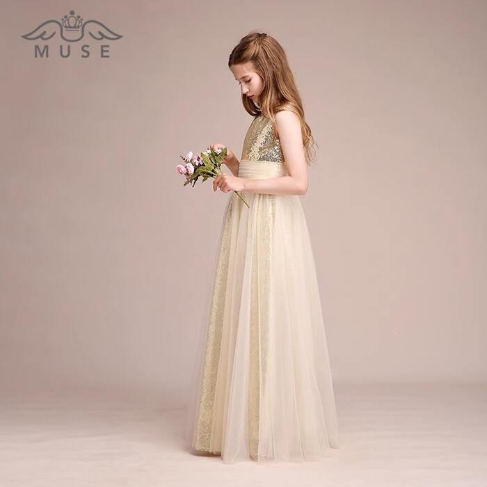 https://fulmo-img-server.com/petitdress/945e30ccafde66b3f0056230ea694ed5.jpg