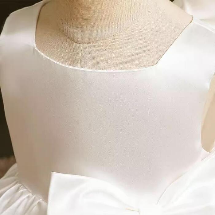 https://fulmo-img-server.com/petitdress/94d86233bff6d0c41f9d38091269cd5d.jpg