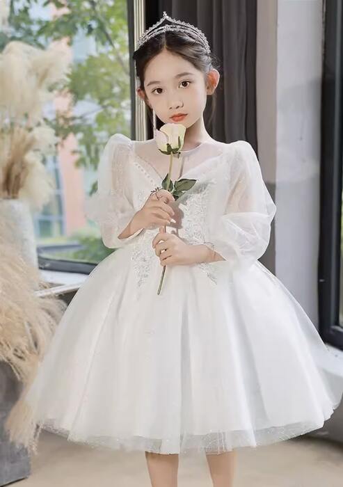 https://fulmo-img-server.com/petitdress/a1941bcac3e3cef850e8f244024aa12d.jpg