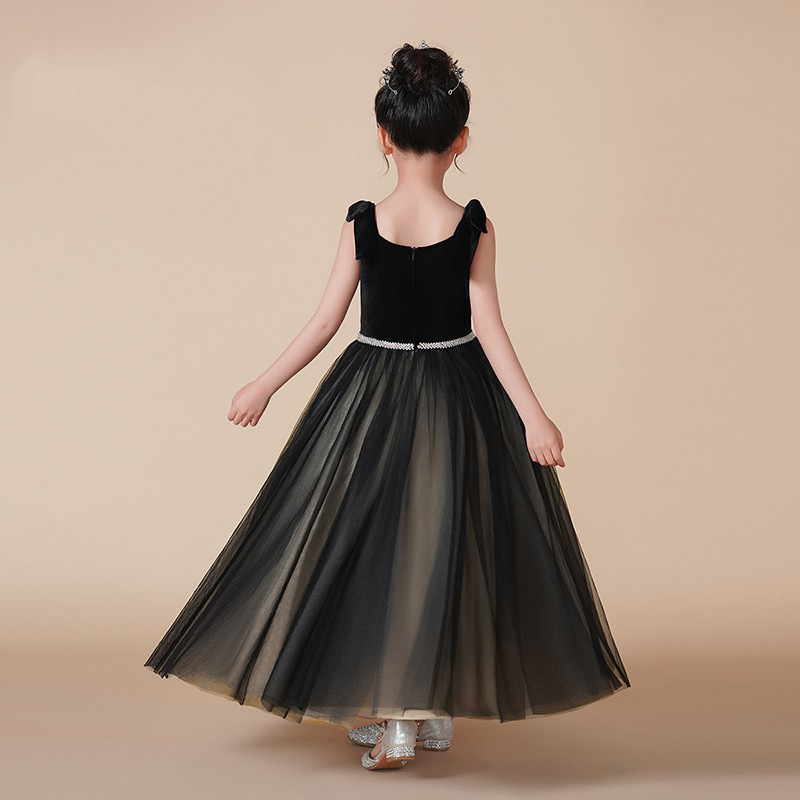 https://fulmo-img-server.com/petitdress/a2a4b533-fd88-4909-b29b-302756cec500.jpg