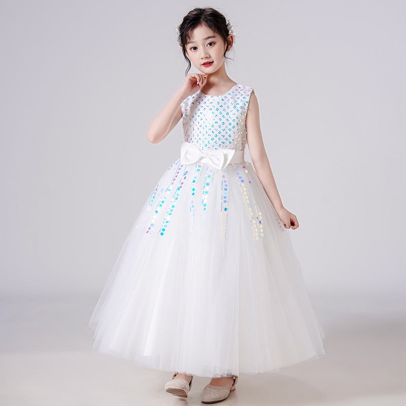 https://fulmo-img-server.com/petitdress/ab561b62-ce81-46ae-8aa9-3910390159b6.jpg