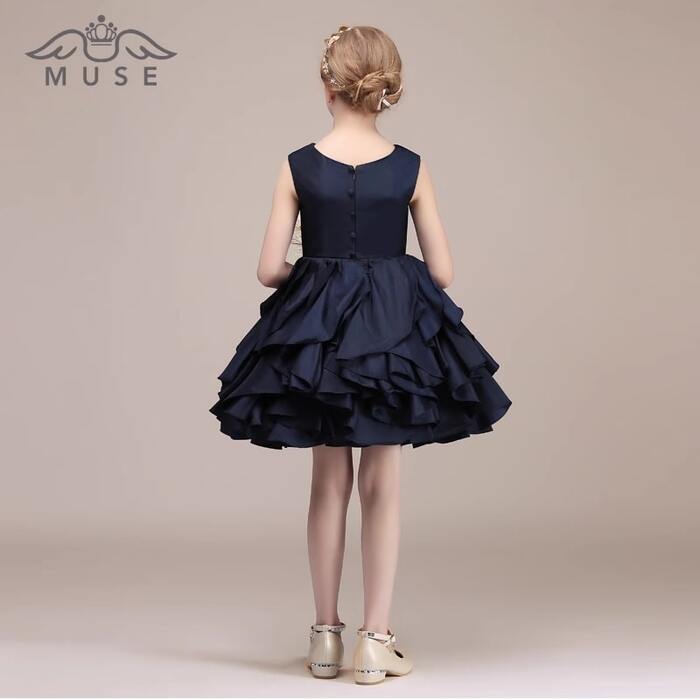 https://fulmo-img-server.com/petitdress/aff0fd3d1de196dd5e1b7feb21c140aa.jpg