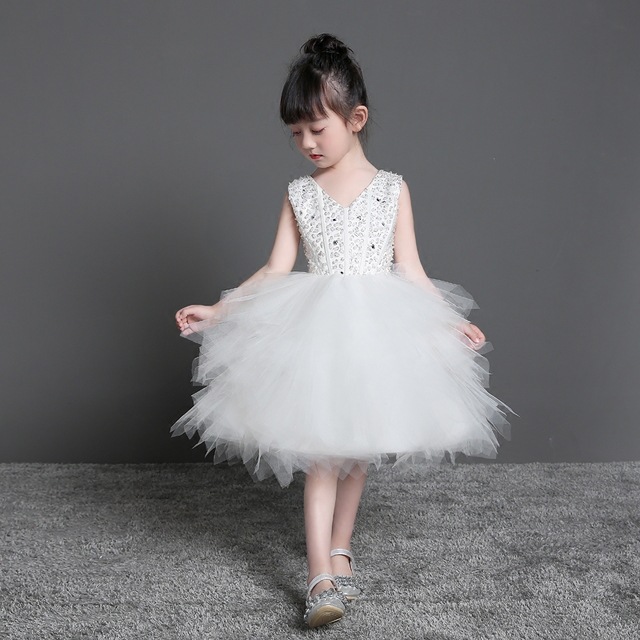 https://fulmo-img-server.com/petitdress/b108a286-e109-4123-bc19-c8bc4413c538.jpg