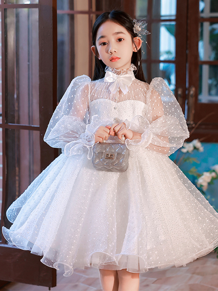 https://fulmo-img-server.com/petitdress/b1ff0f4d6bac7315c01cc92445374505.jpg