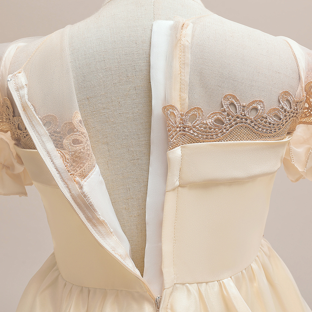 https://fulmo-img-server.com/petitdress/b30e2216-5378-45a9-907f-7c5465406be0.jpg