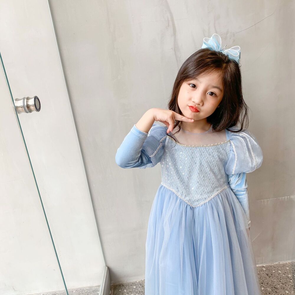https://fulmo-img-server.com/petitdress/bab18228a907d6cd28afbabb06acaafd.jpg