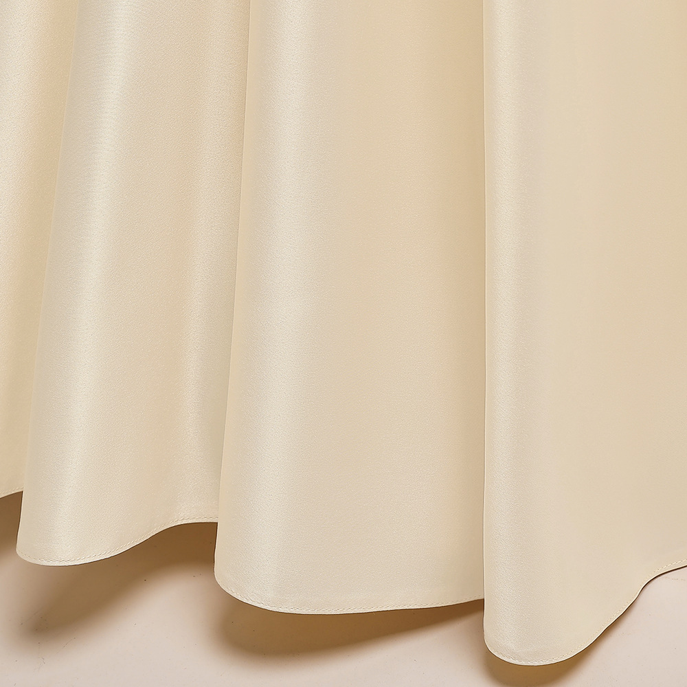 https://fulmo-img-server.com/petitdress/bc920f1a-1b1b-4731-98ab-d5f79dee62c3.jpg