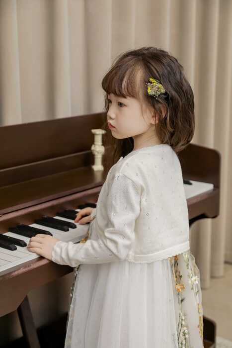 https://fulmo-img-server.com/petitdress/c3784656a464dce8c7679aa738972853.jpg