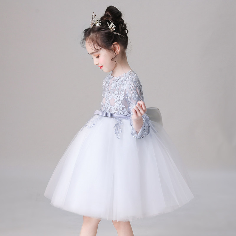 https://fulmo-img-server.com/petitdress/c53c3800-8a50-4aa7-b256-4bc27c51959b.jpg