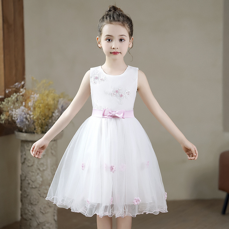 https://fulmo-img-server.com/petitdress/cd0efee9-123f-4e8d-86e7-18ee201d99b8.jpg