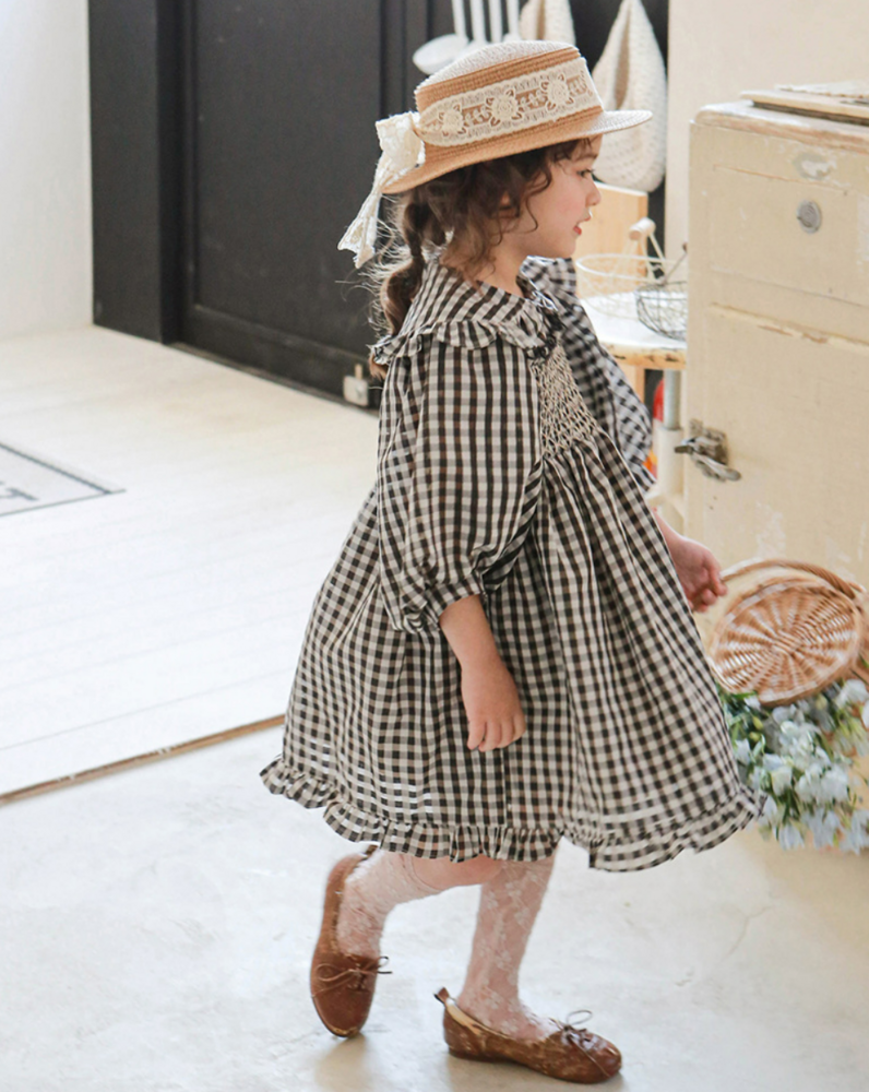 https://fulmo-img-server.com/petitdress/d0e61cb5bc1330b5bb4225b4d50a19a9.png