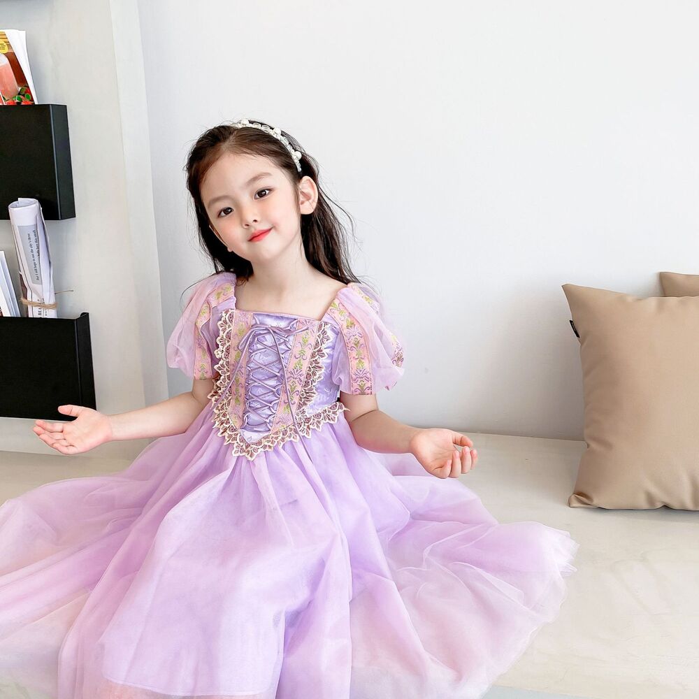 https://fulmo-img-server.com/petitdress/d52eb0be14d87d893663db7e27532f6b.jpg