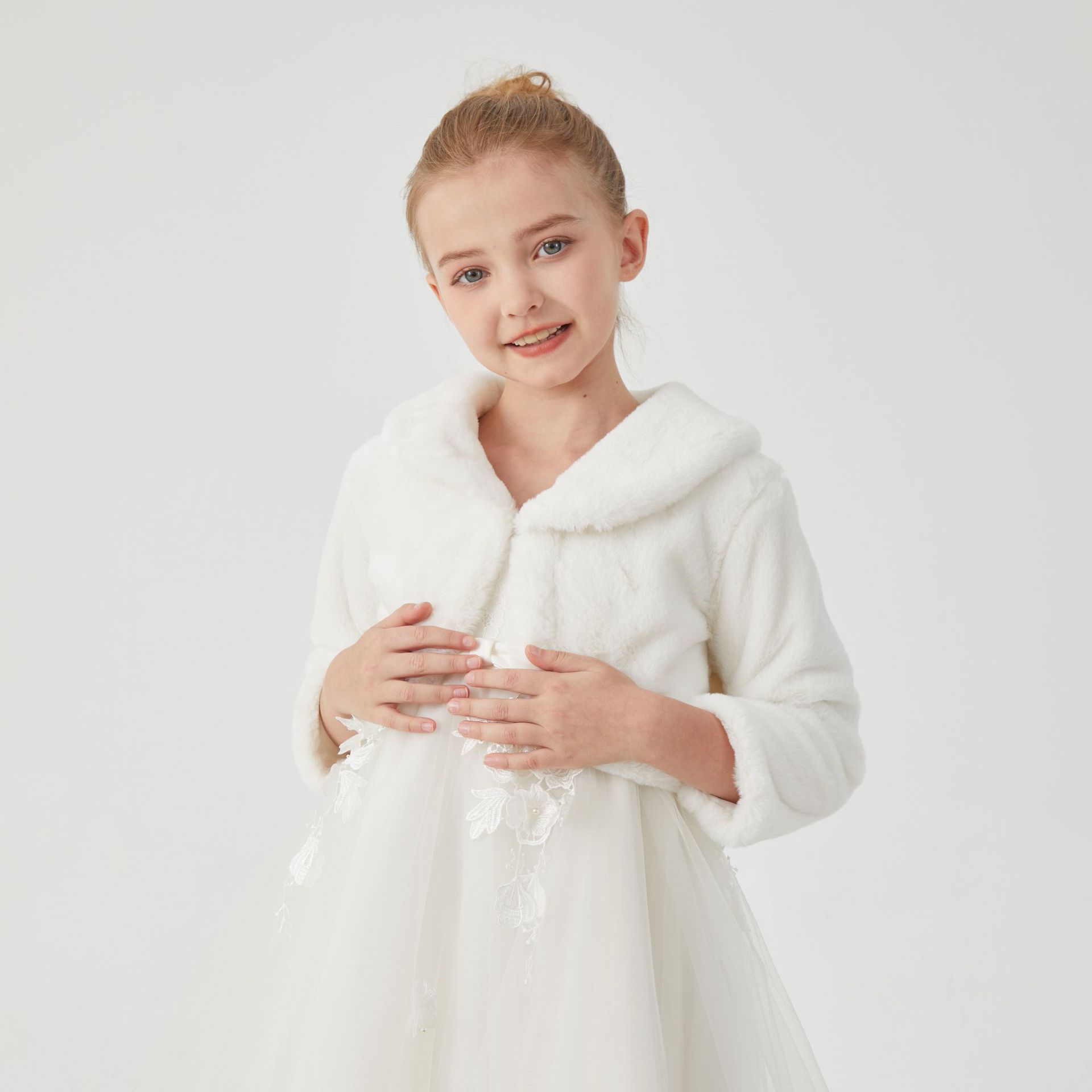 https://fulmo-img-server.com/petitdress/d7e26972-19cf-49fb-81ec-18e2425f9f9d.jpg
