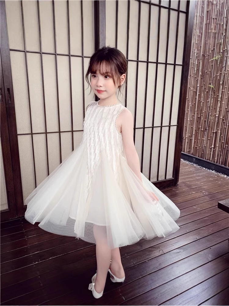 https://fulmo-img-server.com/petitdress/d8b0c54b-8204-4db9-bb15-6a89fe21156c.jpg