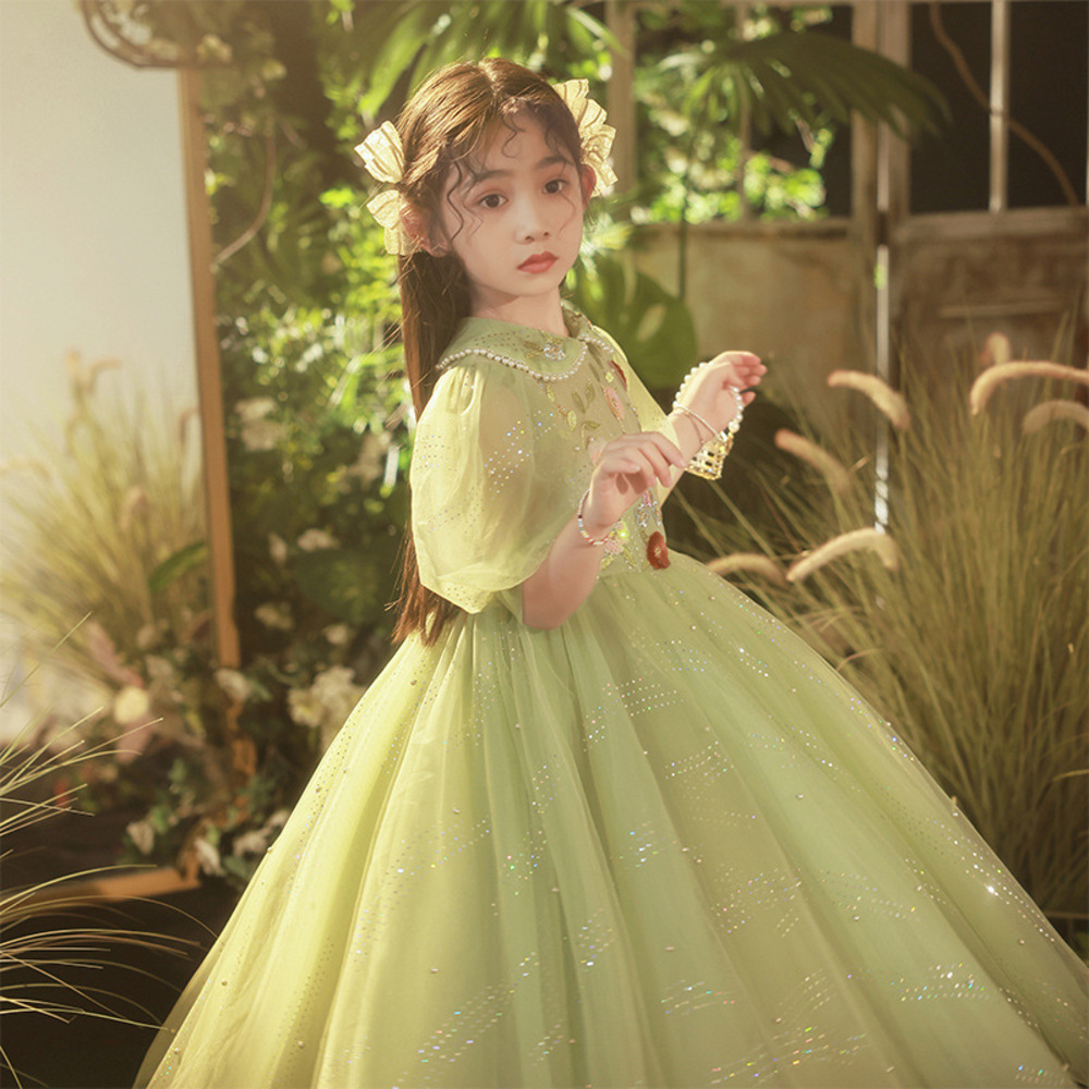 https://fulmo-img-server.com/petitdress/d99e17ffd1b5e8981fb51be54b3235c0.jpg