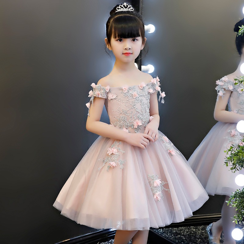 https://fulmo-img-server.com/petitdress/da5f54a6-6501-4729-99d3-0251621d7a81.jpg