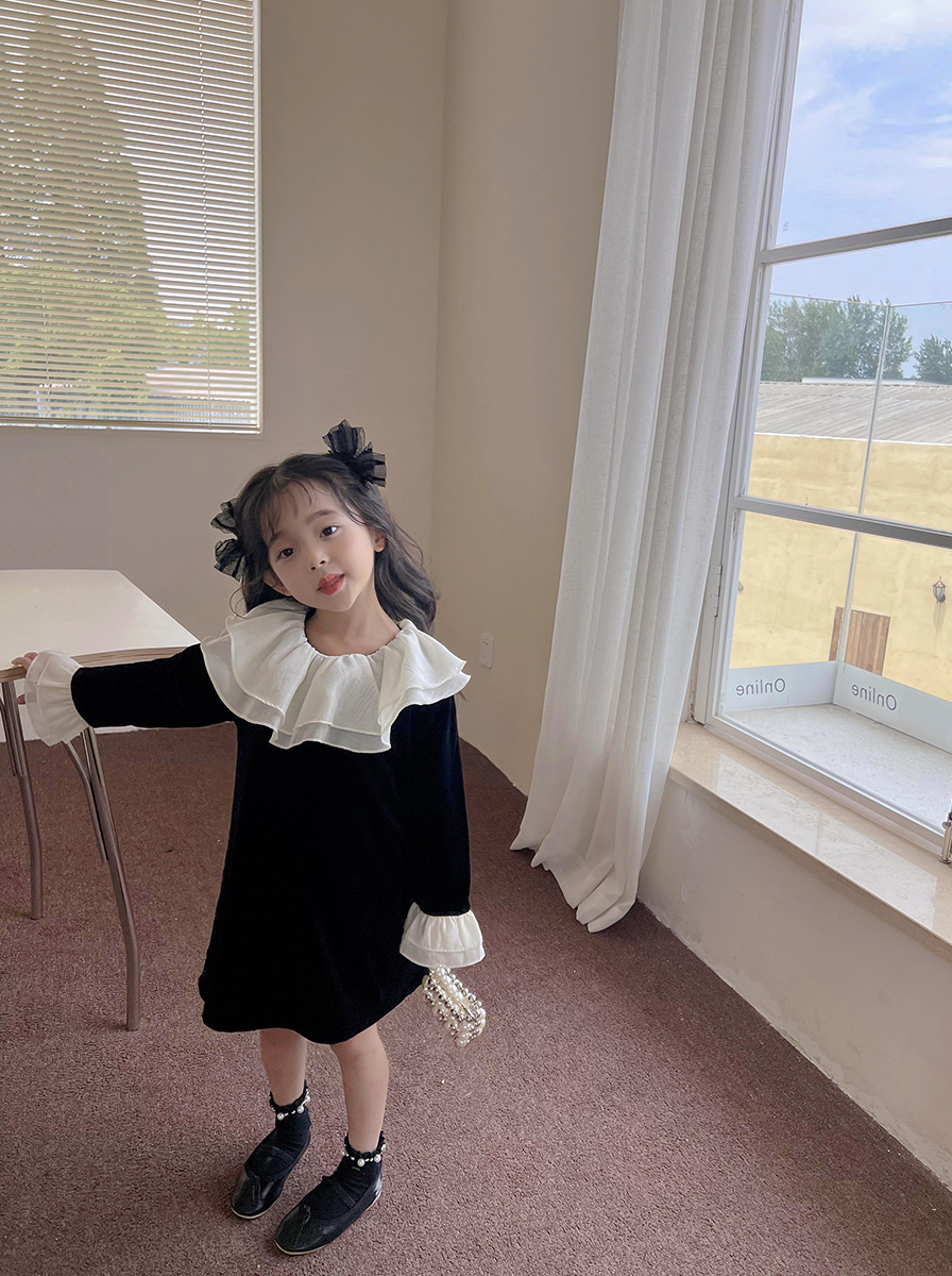 https://fulmo-img-server.com/petitdress/dcf1e9c7-e6e5-44fc-8d41-df621503899a.jpg