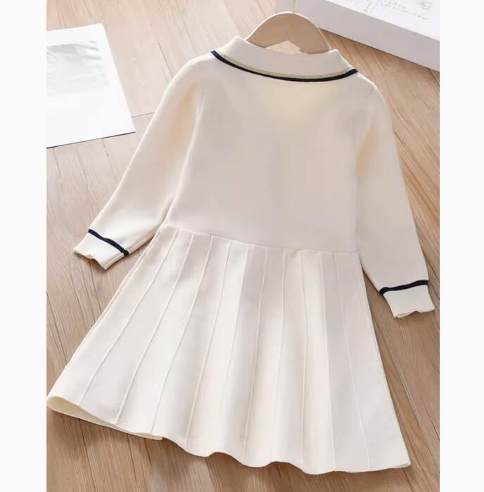 https://fulmo-img-server.com/petitdress/deef4bf4794b16c4a0e9e9d038a5cde8.jpg