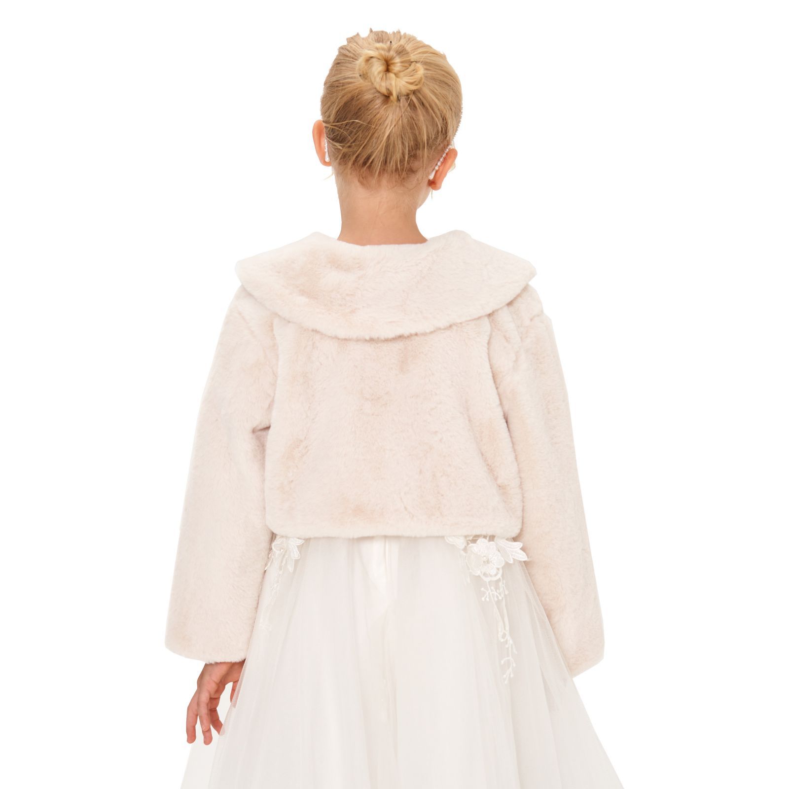 https://fulmo-img-server.com/petitdress/e11380c9-a597-42a8-afbb-deca3bda4c00.jpg