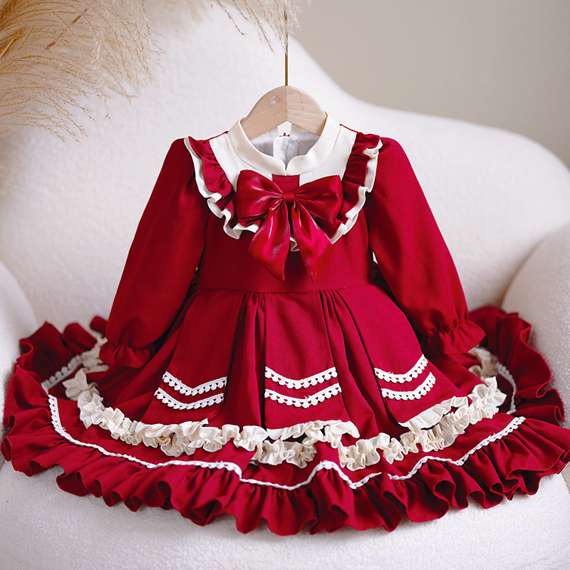 https://fulmo-img-server.com/petitdress/e1c4e00a-353c-42df-9e97-0dcc6cd0b676.jpg