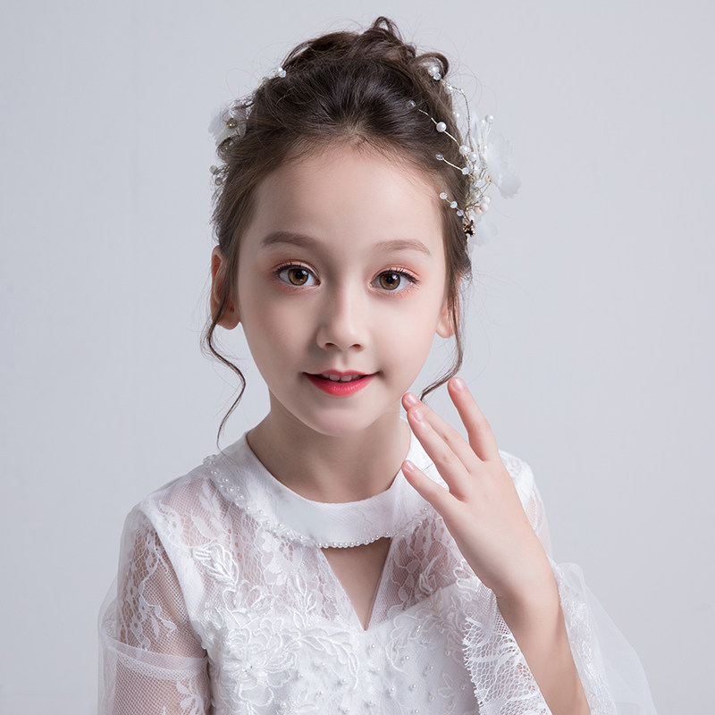 https://fulmo-img-server.com/petitdress/e510e1d7-aabd-4ff2-bbd3-94a35e279bbe.jpg
