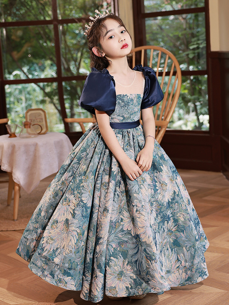 https://fulmo-img-server.com/petitdress/e7532a94f26453c3dd128261b653f334.jpg