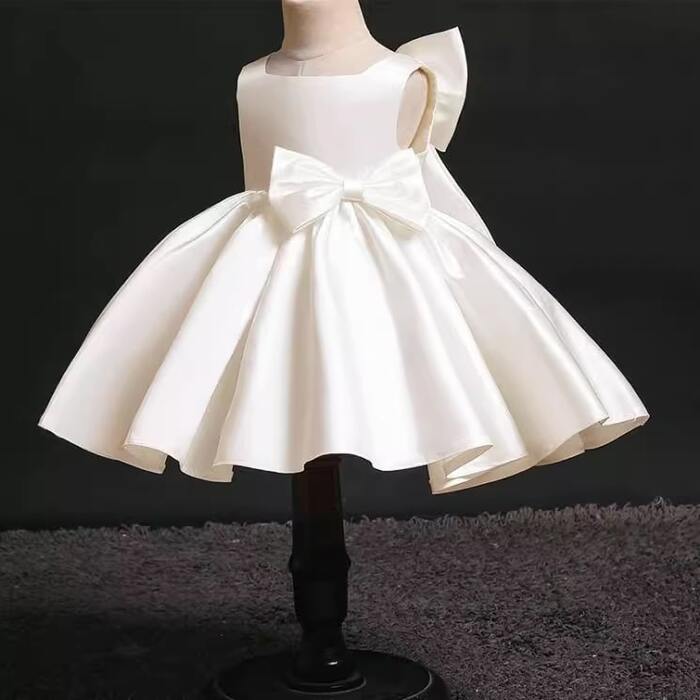 https://fulmo-img-server.com/petitdress/ed18786736594fedc6818f3954489f5b.jpg