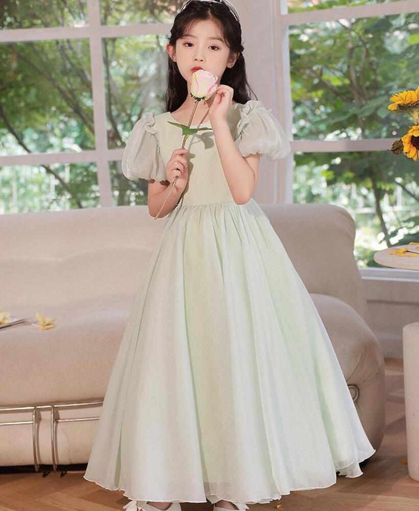 https://fulmo-img-server.com/petitdress/ed5592ad5c7dd32190365b21117e1e00.jpg