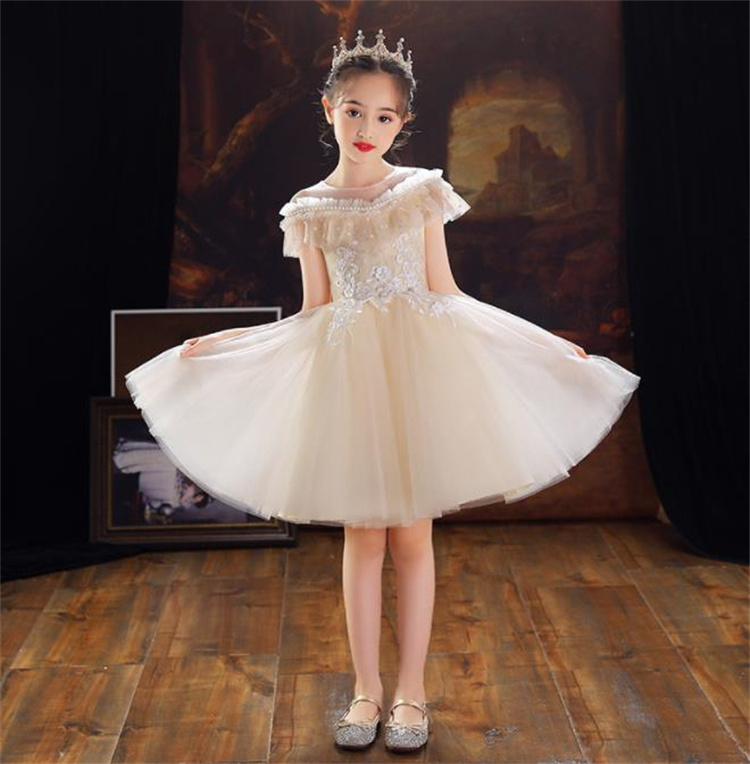 https://fulmo-img-server.com/petitdress/ef42edca-a2bc-4c08-b89d-28f121e1bd8a.jpg