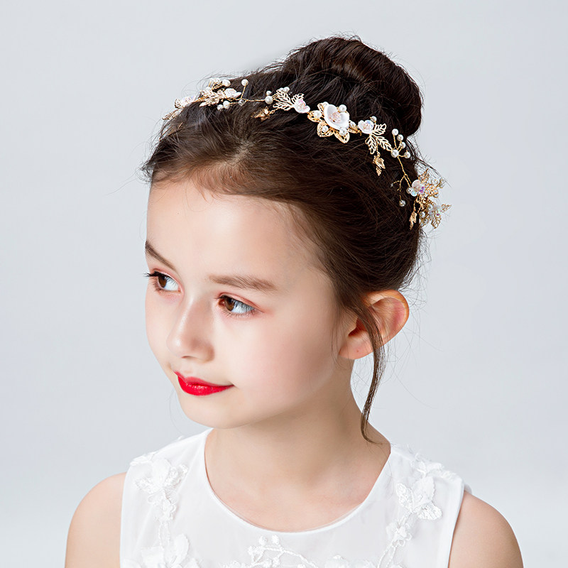 ピアノ発表会ドレス 花とリーフモチーフの華やかヘアアクセサリー