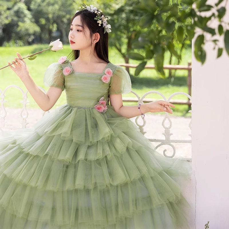 https://fulmo-img-server.com/petitdress/f07ec246-7720-4f8b-84f4-4cd4995ba875.jpg