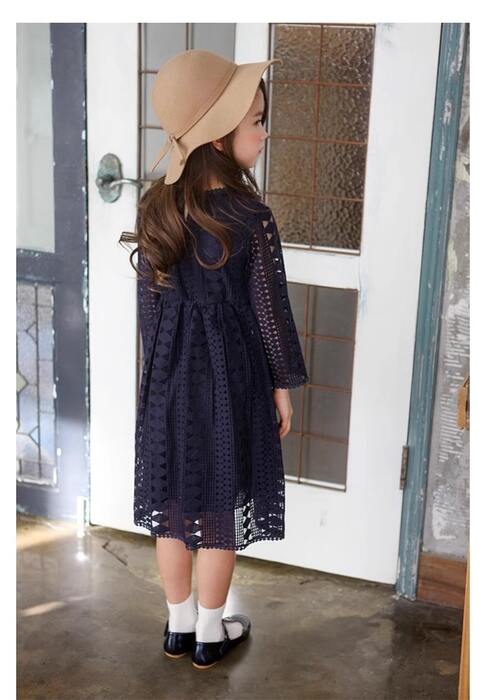 https://fulmo-img-server.com/petitdress/fbe99c29c34425bd64c763e65897891a.jpg